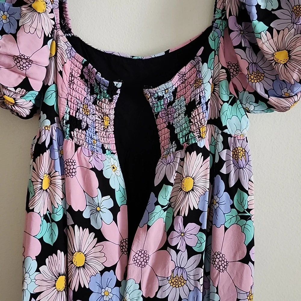 Storia Multicolor Floral Princess Midi Dress Empire Waist Smocked Back Medium